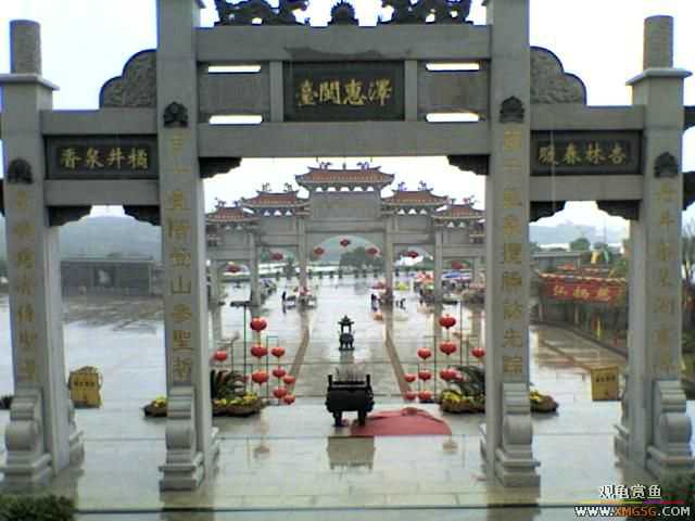 ���Ӷ����У�