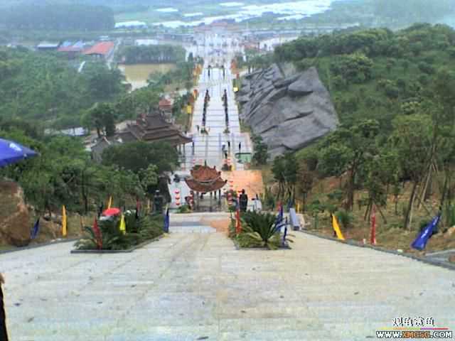 ���Ӷ����У�