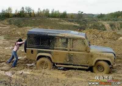 [��ͼ]Ů��һ�������ϵ۾ͷ�Ц��