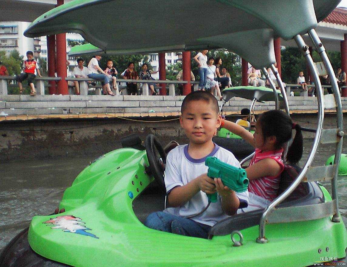 ���ӵ���һ����ͯ�ڡ�